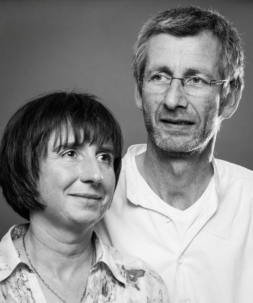 photo de deux artisans tourneurs sur bois